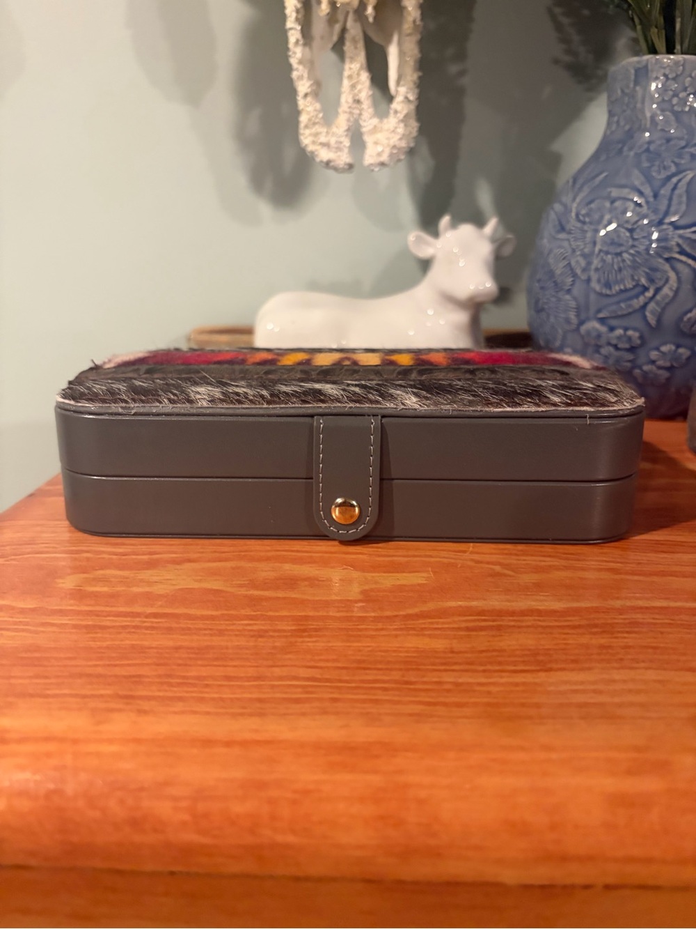 Pendleton & Cowhide Jewelry Box - Picture 2 of 8